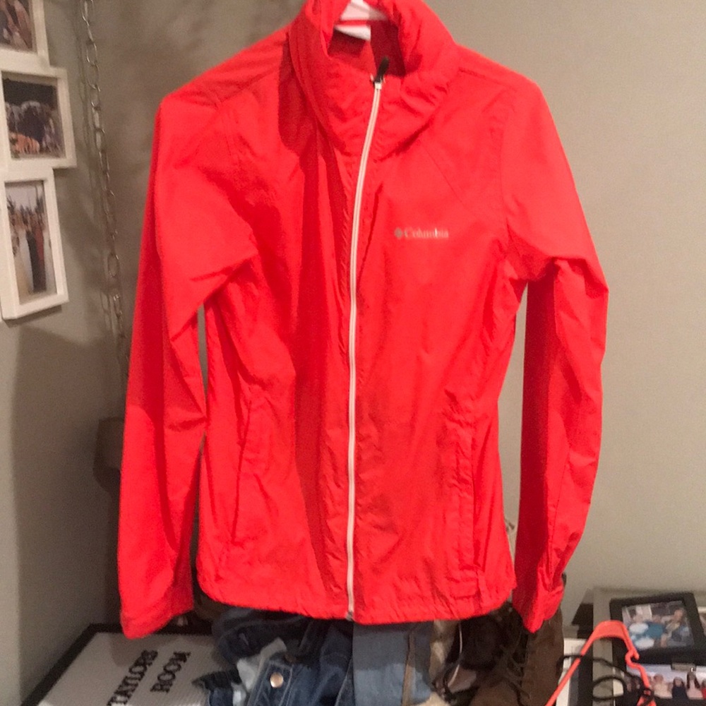 Columbia rain jacket